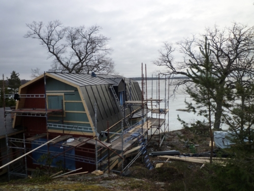 Foto - Baksida mot väster